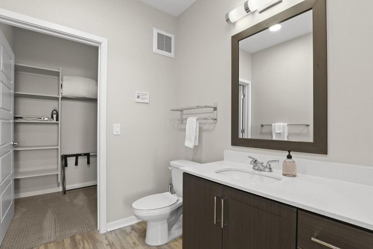 Cozysuites Paradise Under The Palms With Pool! 21 Phoenix Exterior photo
